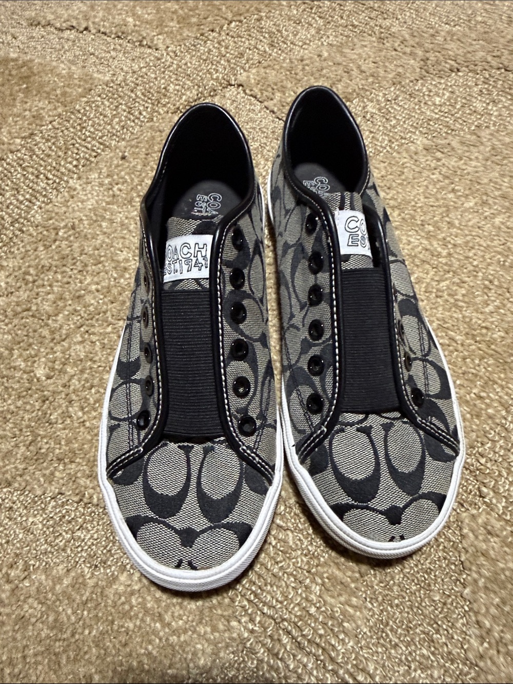 Coach Bev Signature C Slip-On Sneakers Black Gray Women’s Size 8B